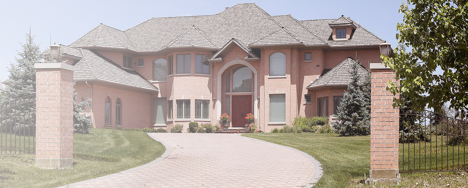 Four Signs That Your Paver Stones Need Repairs